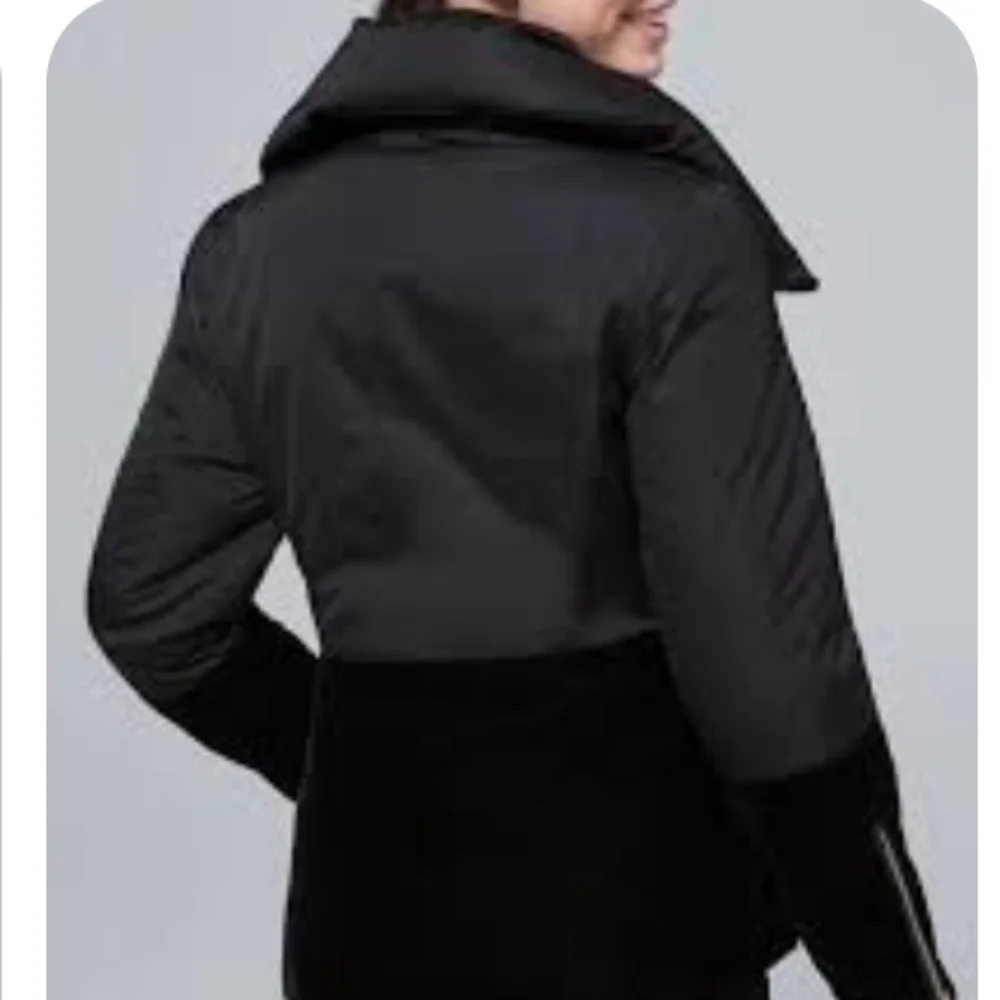 WHBM VELVET PUFFER  JACKET - Picture 2 of 9